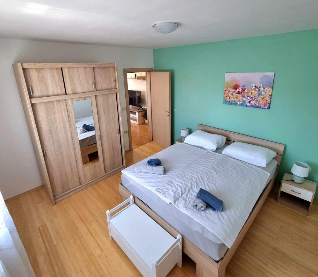 Apartment Pergola Umag